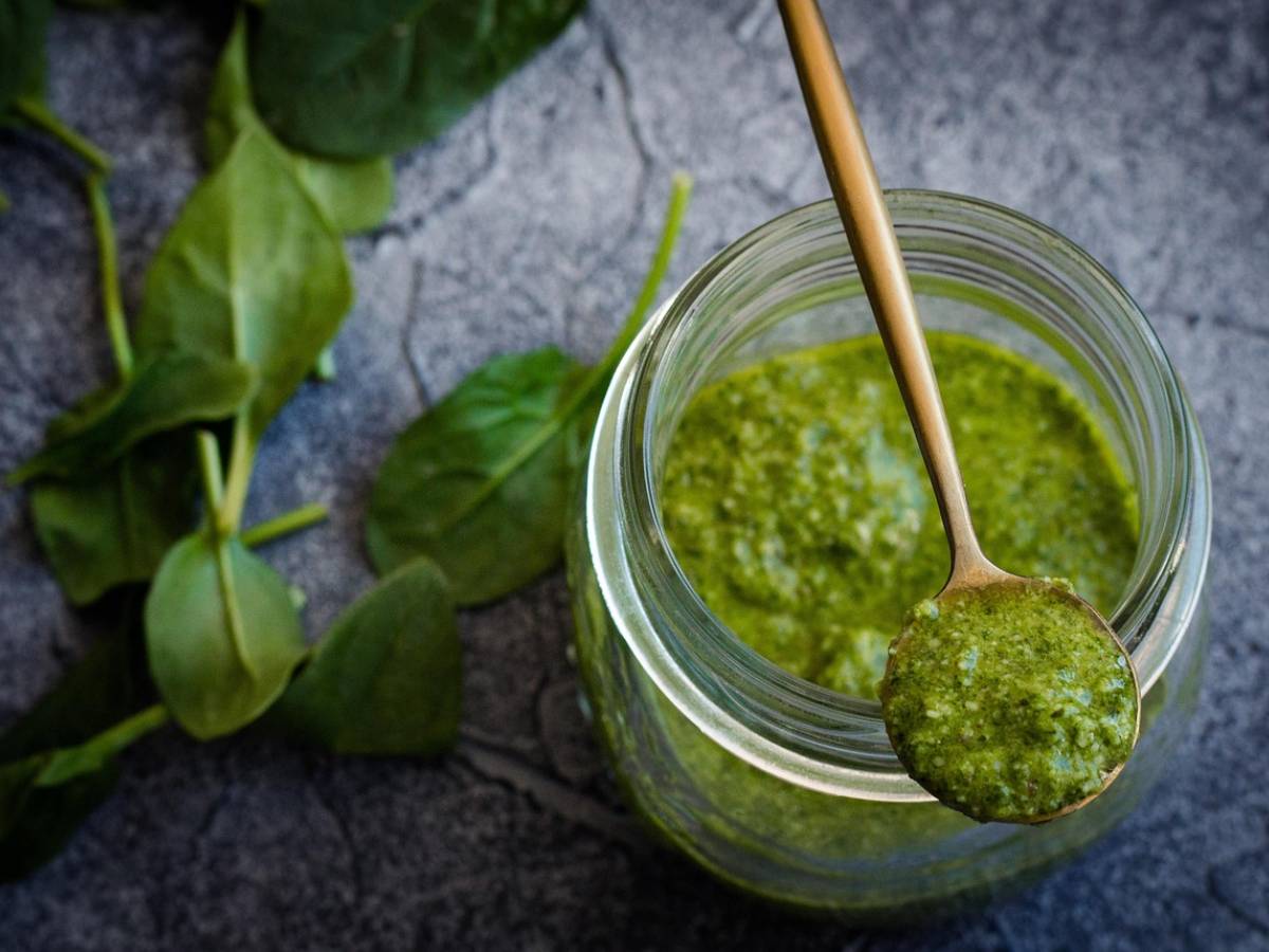 Pesto ritirato dal mercato per rischio chimico: cosa è successo