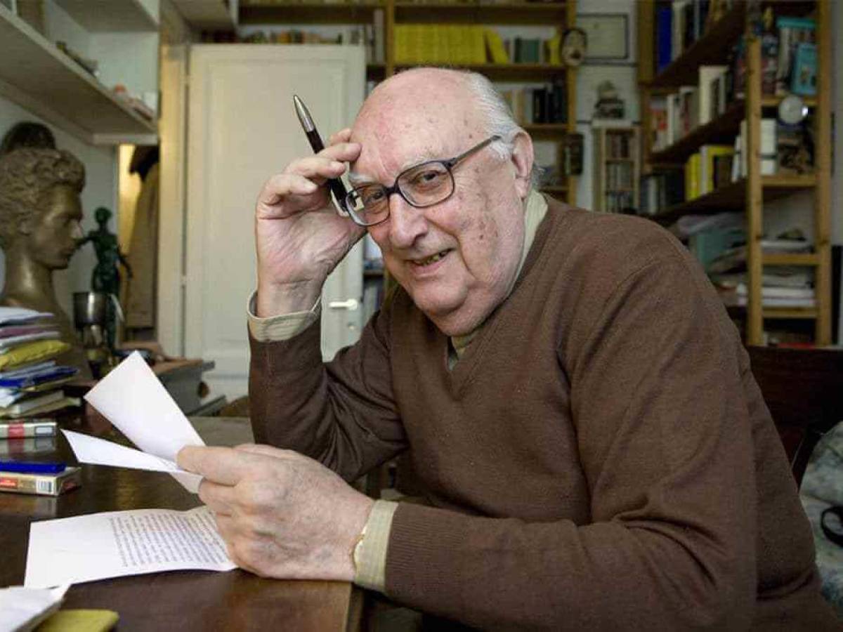 Raduni fascisti, cinema e sparatorie di mafia. Tutte le vite di Camilleri Raduni fascisti, cinema e sparatorie di mafia. Tutte le vite di Camilleri