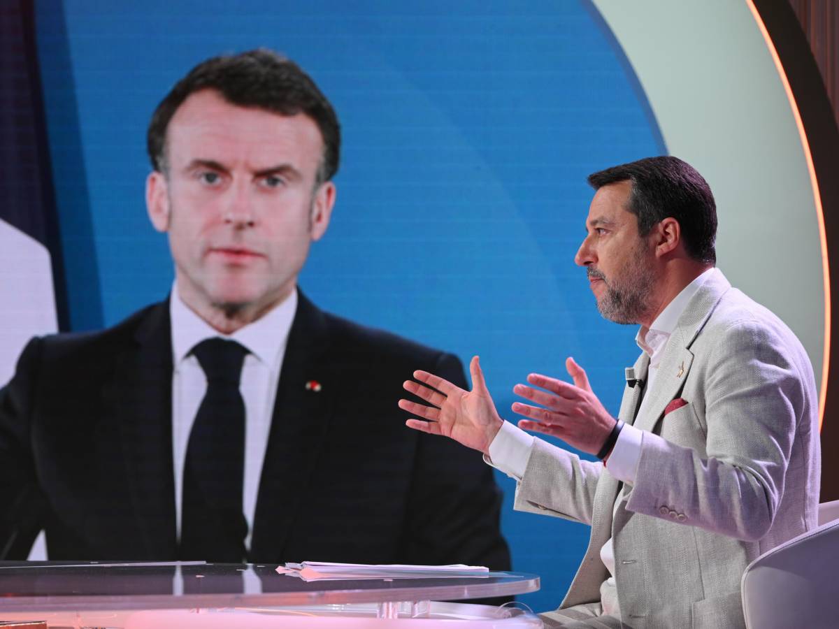 Salvini ha buon senso, Macron solo spocchia Salvini ha buon senso, Macron solo spocchia