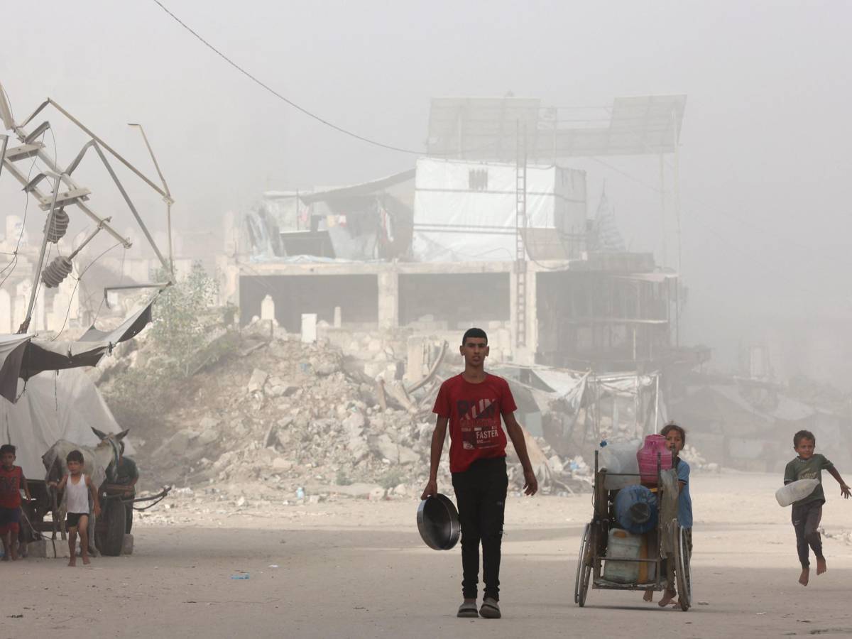 Attacchi israeliani a Gaza, 21 morti all