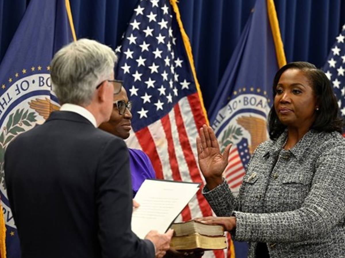 Chi è Lisa Cook, la prima afroamericana alla guida della Fed che ha fatto causa a Trump Chi è Lisa Cook, la prima afroamericana alla guida della Fed che ha fatto causa a Trump