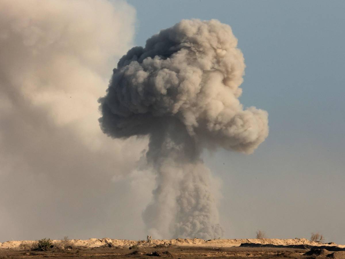 Ucciso il primo ministro Houthi: "Colpito da un missile israeliano". Idf: "Gaza City zona pericolosa di guerra" Ucciso il primo ministro Houthi: "Colpito da un missile israeliano". Idf: "Gaza City zona pericolosa di guerra"