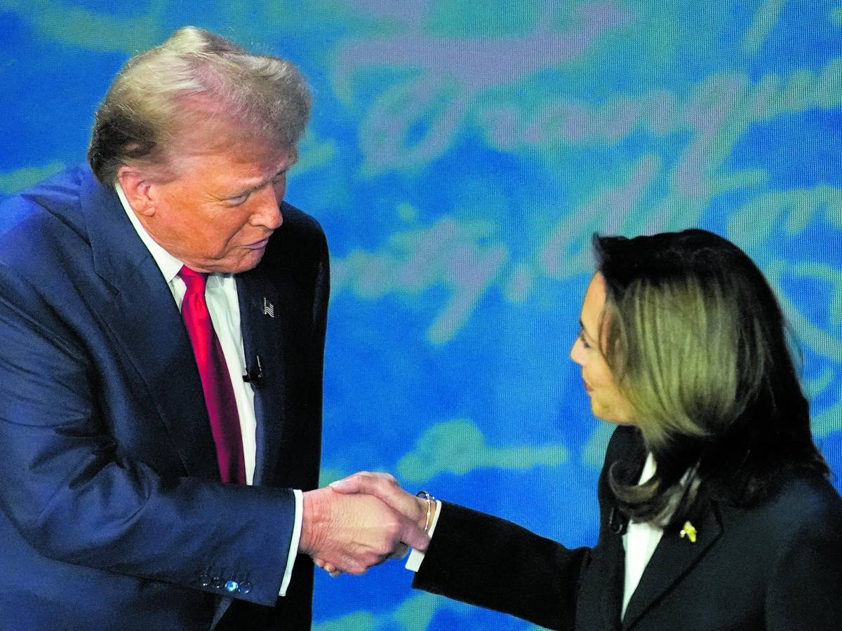 La vendetta di Trump su Kamala. Tolta la scorta dei servizi segreti La vendetta di Trump su Kamala. Tolta la scorta dei servizi segreti