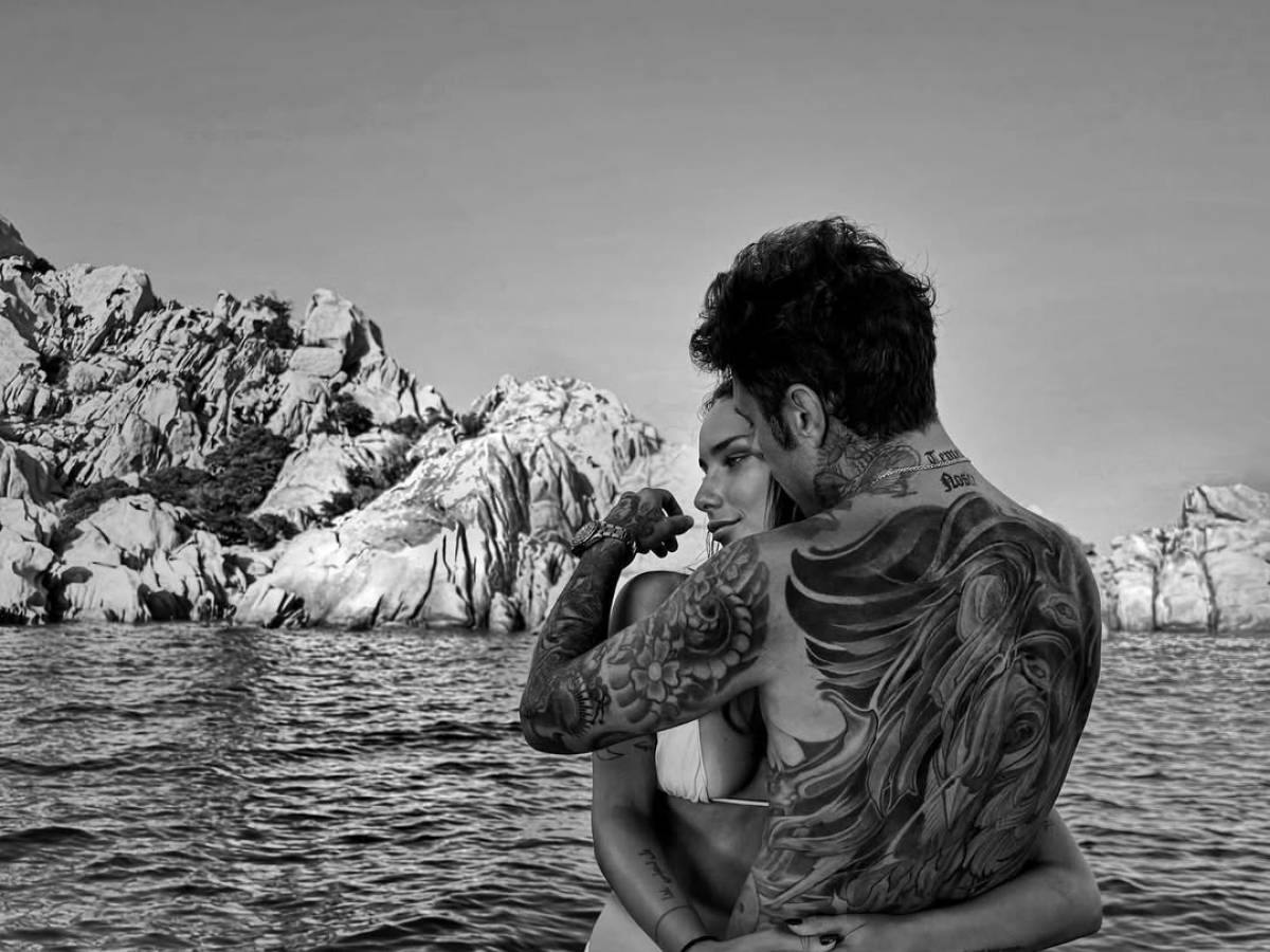 "Se smetti di inseguire…": il post enigmatico di Fedez alla nuova fidanzata "Se smetti di inseguire…": il post enigmatico di Fedez alla nuova fidanzata