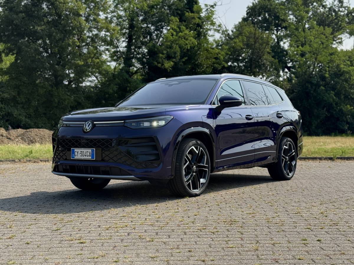 Volkswagen Tayron 1.5 eHybrid: spazio e comfort al top, con un’anima elettrificata Volkswagen Tayron 1.5 eHybrid: spazio e comfort al top, con un’anima elettrificata