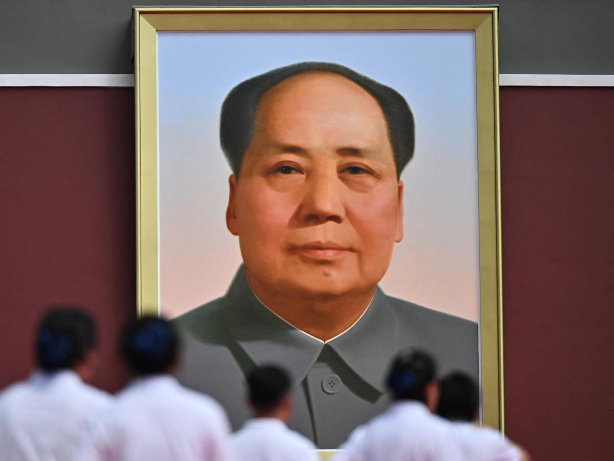 Mao, immortalità, missili e soft power. Tutti i simboli del nuovo ordine mondiale Mao, immortalità, missili e soft power. Tutti i simboli del nuovo ordine mondiale