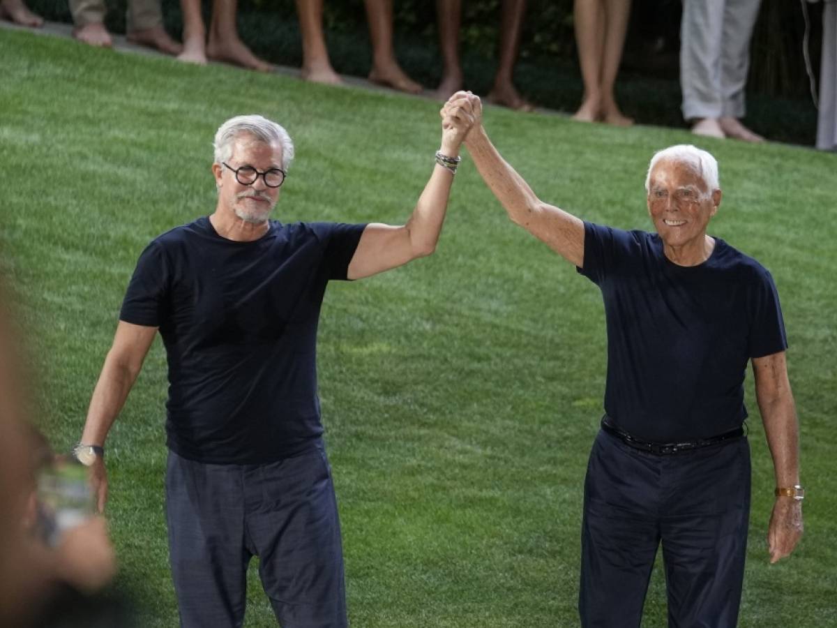 giorgio armani l amore per sergio galeotti la morte del socio e l affetto per leo dell orco