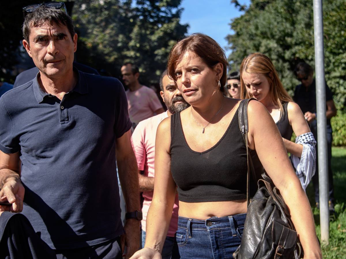 Salis, Ecr e Patrioti per la revoca dell