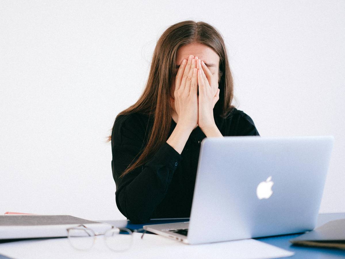 ansia da rientro al lavoro dopo le ferie i consigli dello psicologo