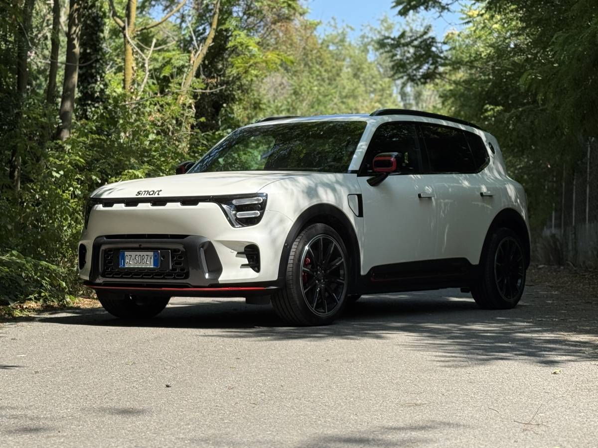 Smart #5 Brabus: il maxi SUV elettrico che combina lusso, spazio e potenza da record Smart #5 Brabus: il maxi SUV elettrico che combina lusso, spazio e potenza da record