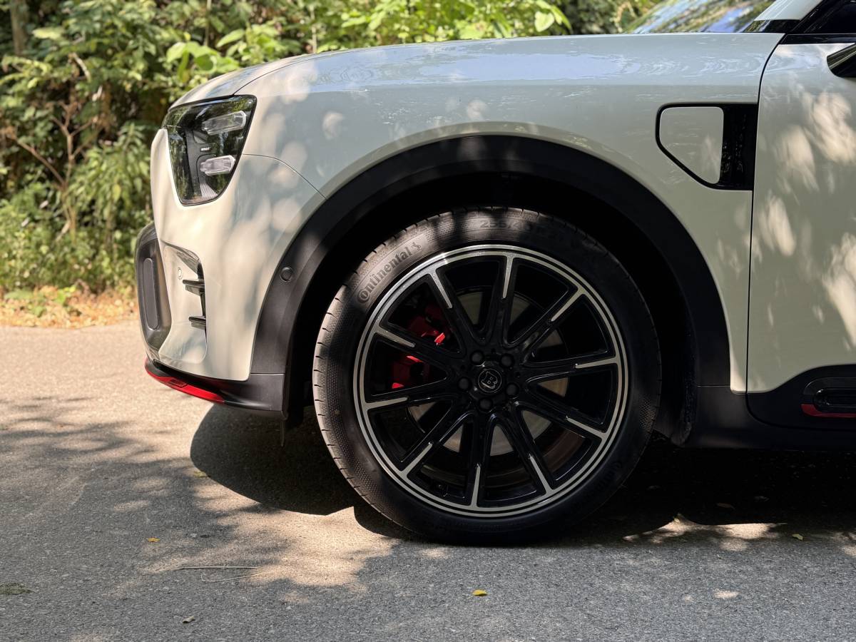 Smart #5 Brabus: guarda la gallery del super SUV da 646 CV 12