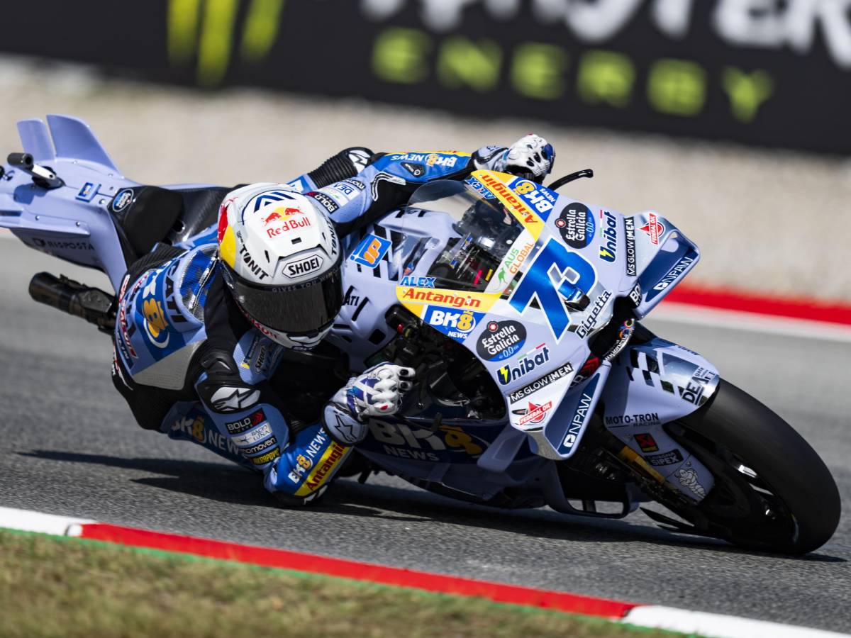 MotoGP, Alex Marquez sorprende il fratello Marc e trionfa al Montmelò MotoGP, Alex Marquez sorprende il fratello Marc e trionfa al Montmelò