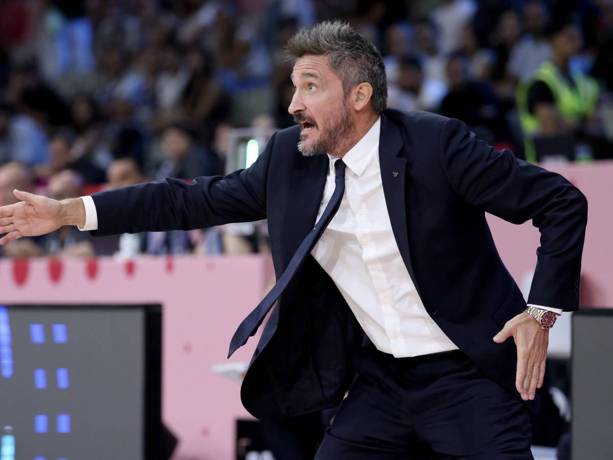 Chi è Gianmarco Pozzecco, coach dimissionario dell Chi è Gianmarco Pozzecco, coach dimissionario dell
