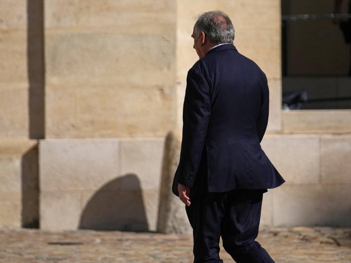 Francia, Bayrou si dimette: Macron accelera sulla scelta del nuovo premier