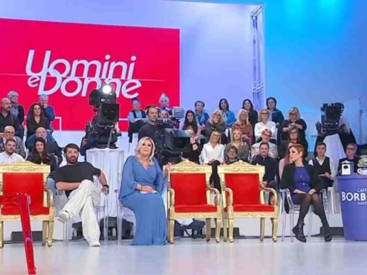 Uomini e Donne 2025: la data e le anticipazioni sul trono classico e over Uomini e Donne 2025: la data e le anticipazioni sul trono classico e over
