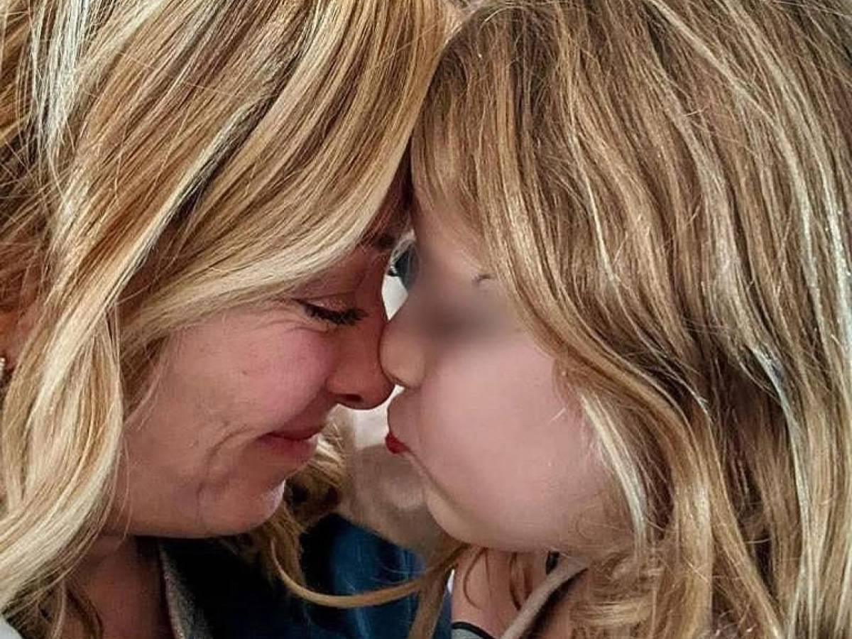 quanta ipocrisia su meloni e la figlia