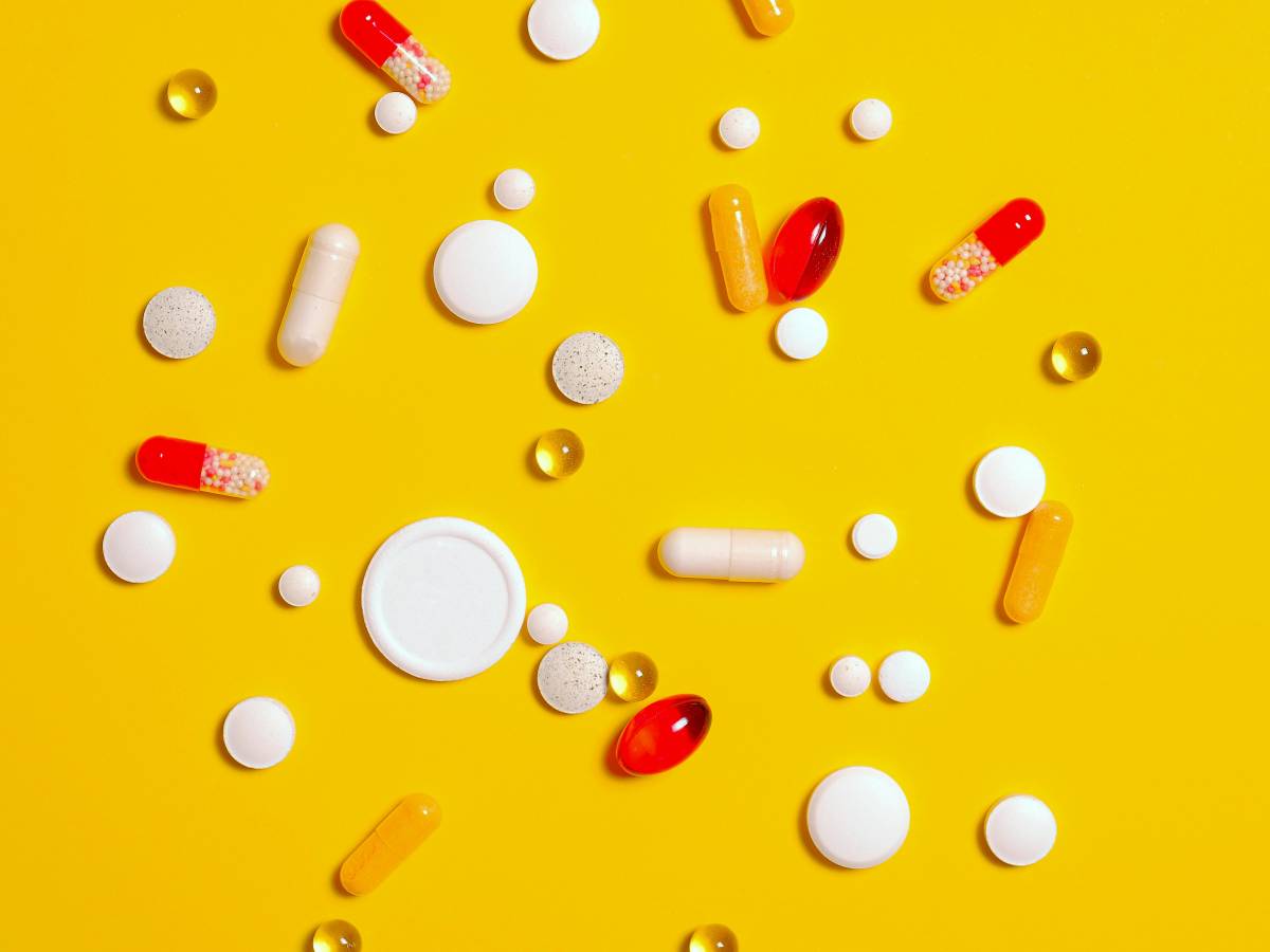 Vitamina D, a cosa serve e a per chi è sconsigliata Vitamina D, a cosa serve e a per chi è sconsigliata