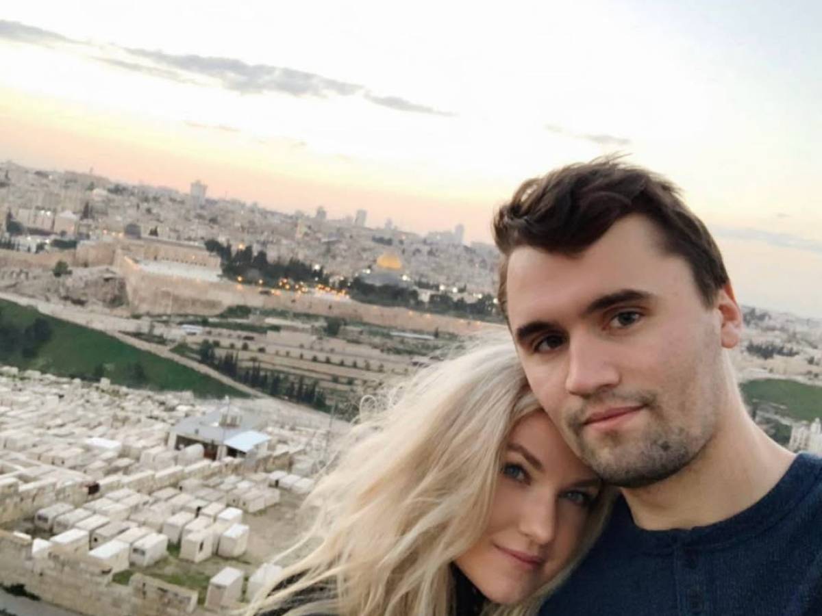 influencer ed ex miss arizona chi 232 erika la moglie di charlie kirk