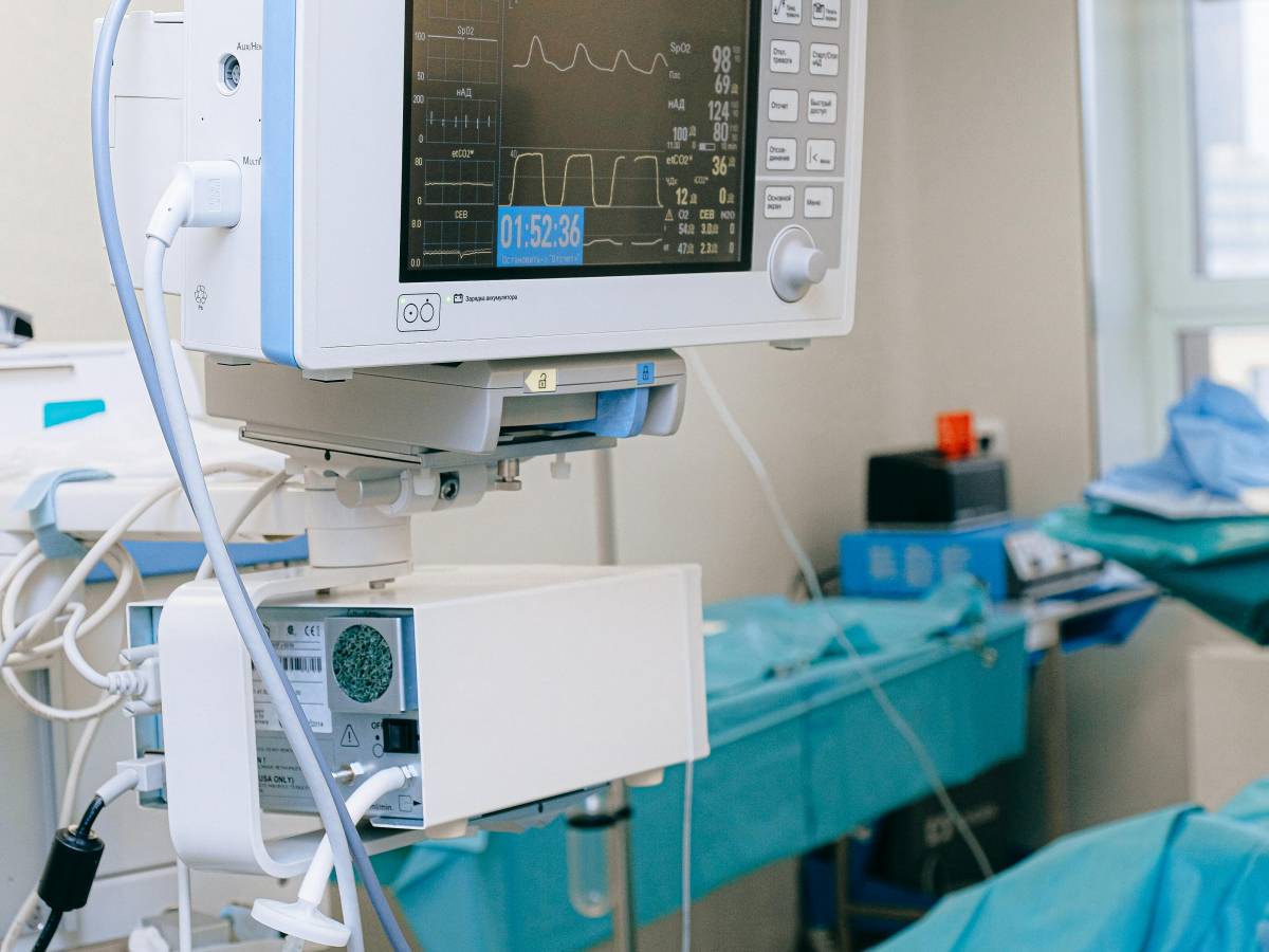 Choc in ospedale. Medico seda il paziente e va a fare sesso con l