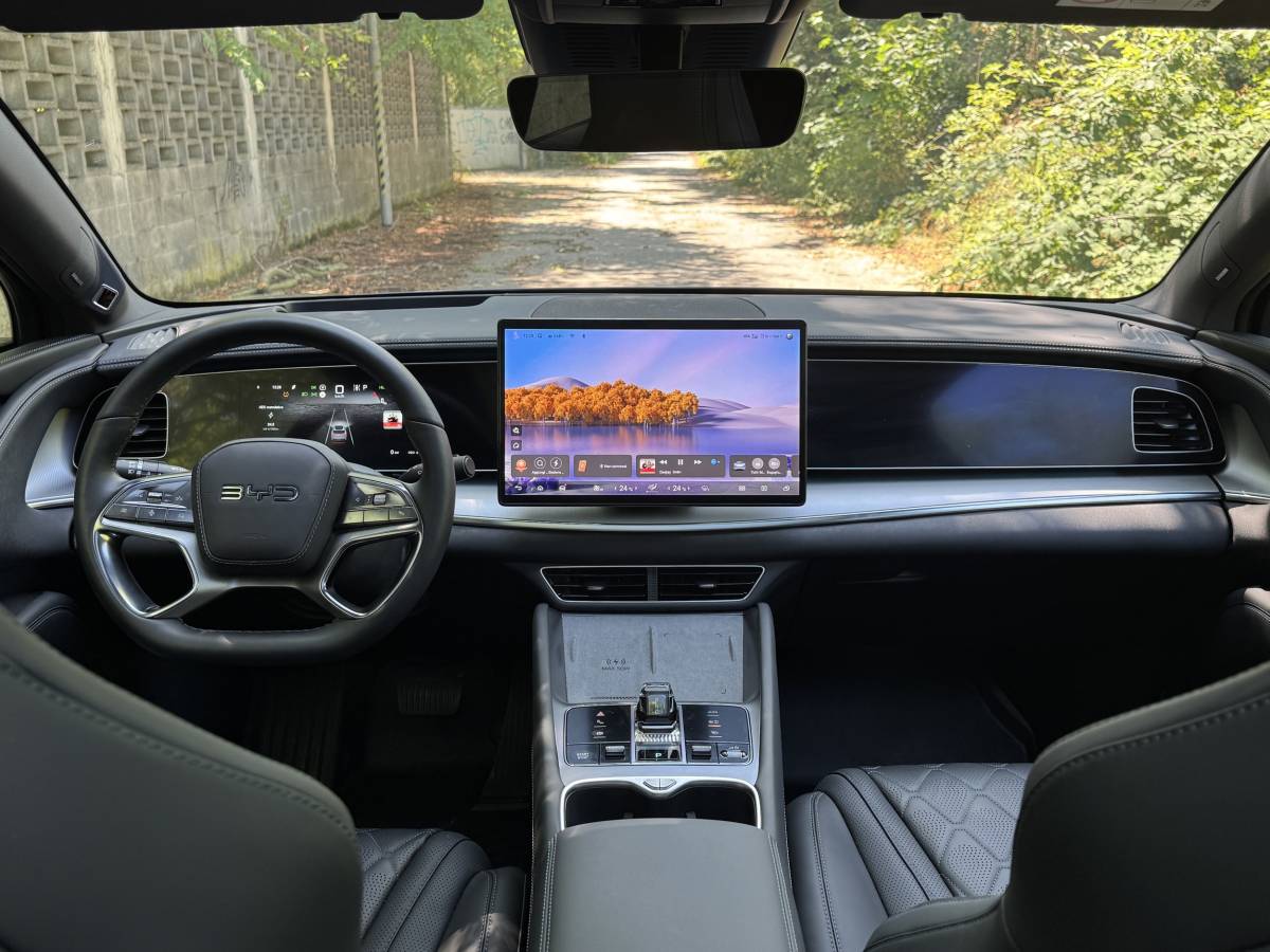 BYD Sealion 7: la gallery del nuovo suv coupè cinese 18