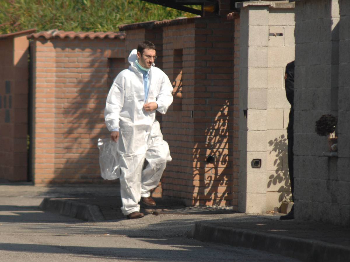 La prova MDX5 e il "quantitativo molto elevato di Dna": la scoperta sotto le unghie di Chiara Poggi La prova MDX5 e il "quantitativo molto elevato di Dna": la scoperta sotto le unghie di Chiara Poggi