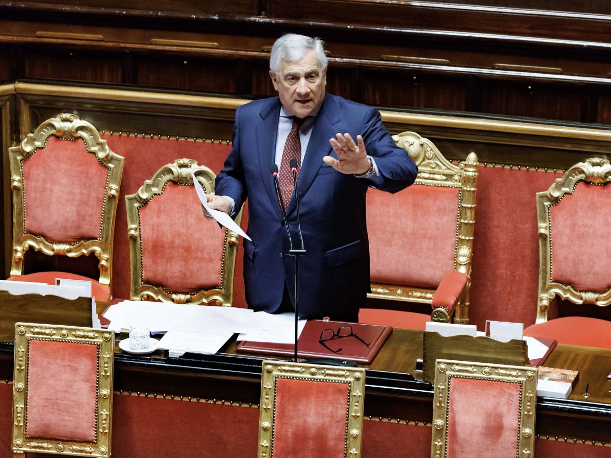 Tajani: nella Striscia una "carneficina". Israele revoca i visti alla delegazione Avs