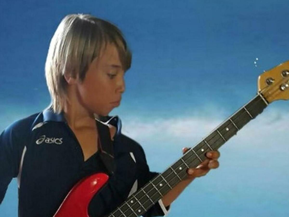 I genitori del 14enne suicida fanno i nomi dei bulli ai carabinieri. Quelle parole agghiaccianti I genitori del 14enne suicida fanno i nomi dei bulli ai carabinieri. Quelle parole agghiaccianti
