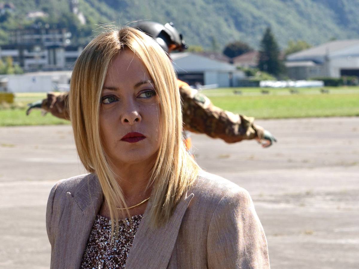 Meloni: "Vi spiego perché la destra vince e governa"