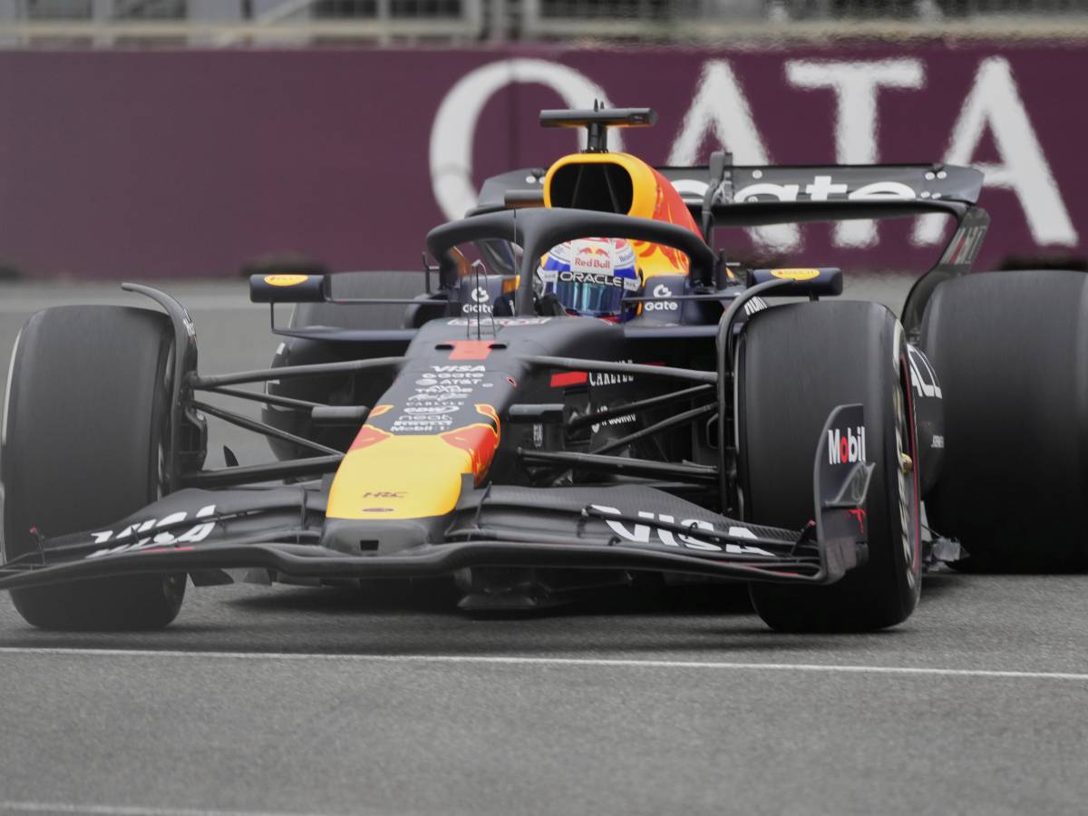 F1, si riapre il mondiale a Baku: Piastri fuori, trionfa Verstappen, Hamilton 8°