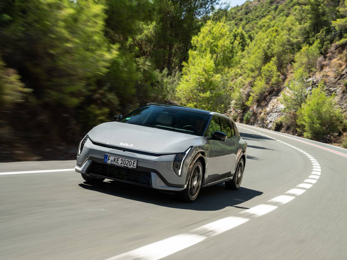 Kia EV4