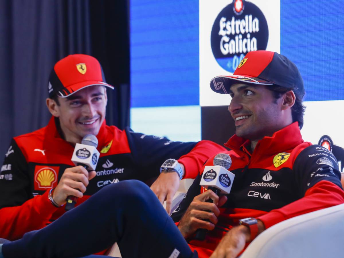 Leclerc e Sainz, jet dirottato per maltempo dopo il GP di Baku: atterraggio d