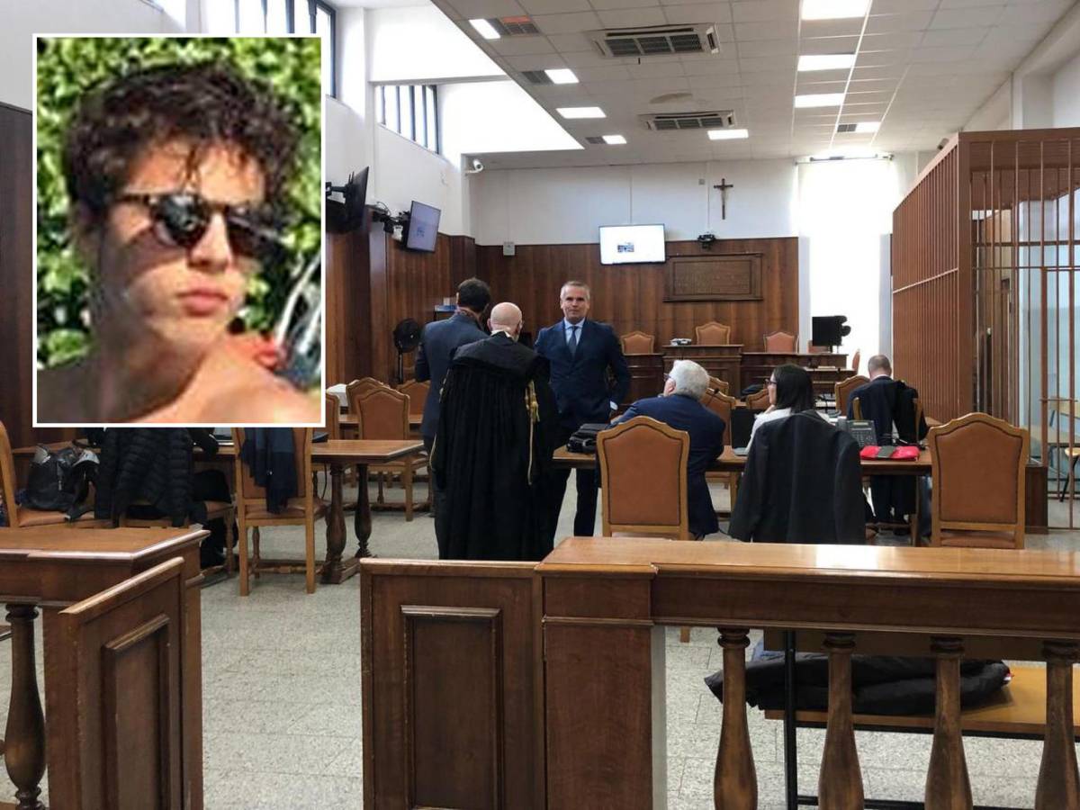 "Stupro di gruppo". Ciro Grillo e amici condannati a 8 anni. Nessuno era in aula