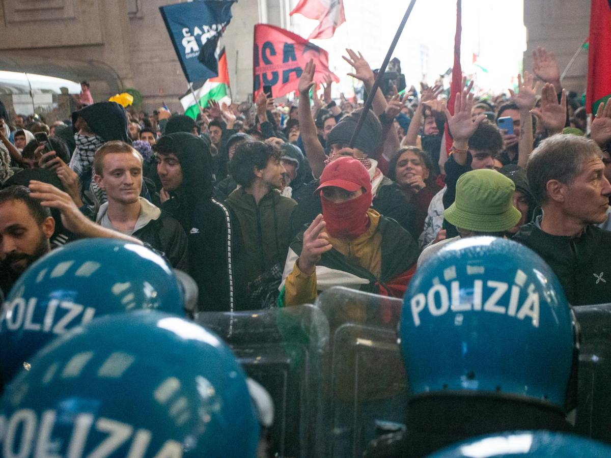 collettivi antagonisti e maranza la galassia pro pal che ha assaltato la stazione di milano