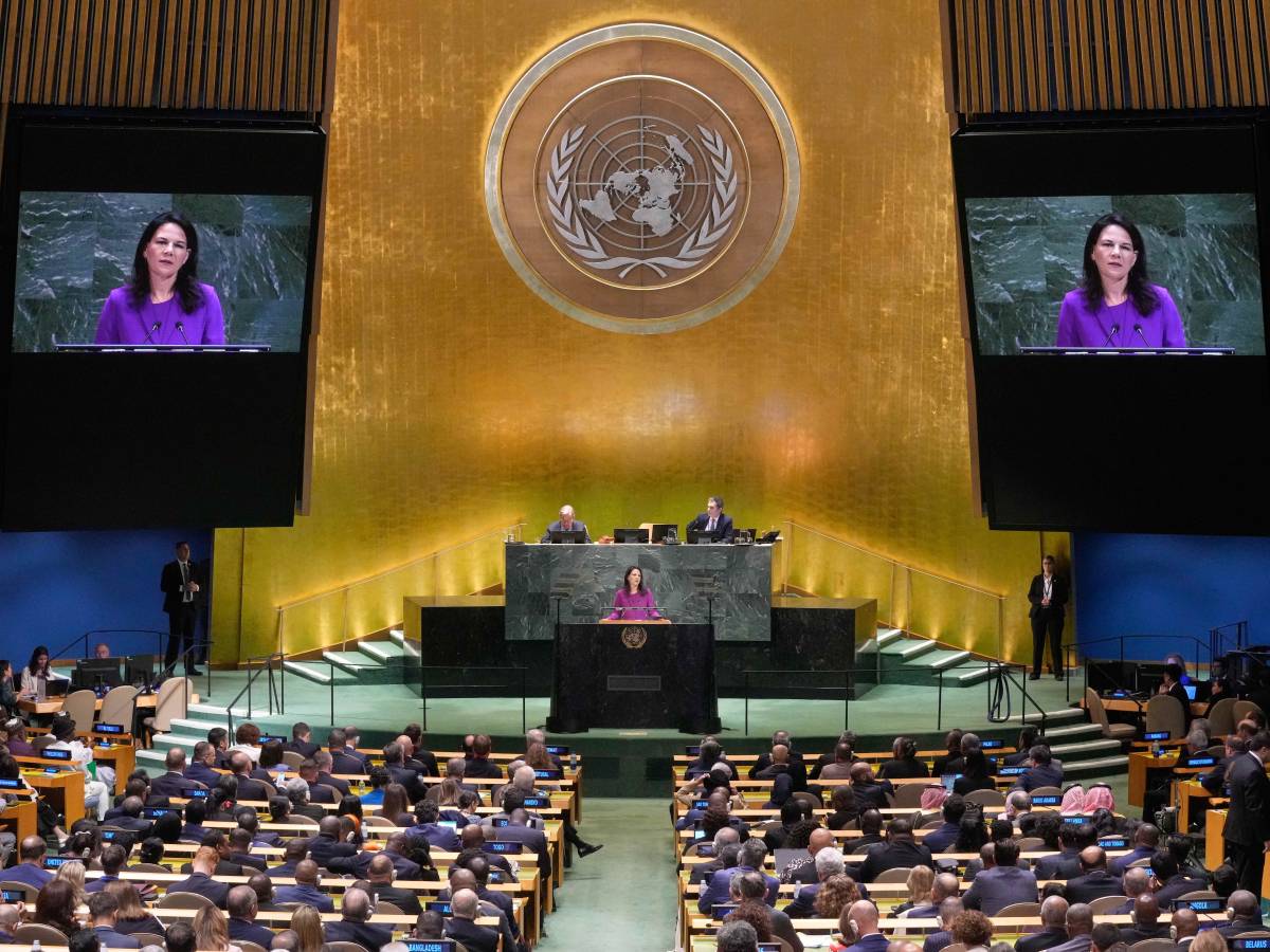 onu oggi la sessione generale dell assemblea trump siamo tornati il paese pi249 forte del mondo