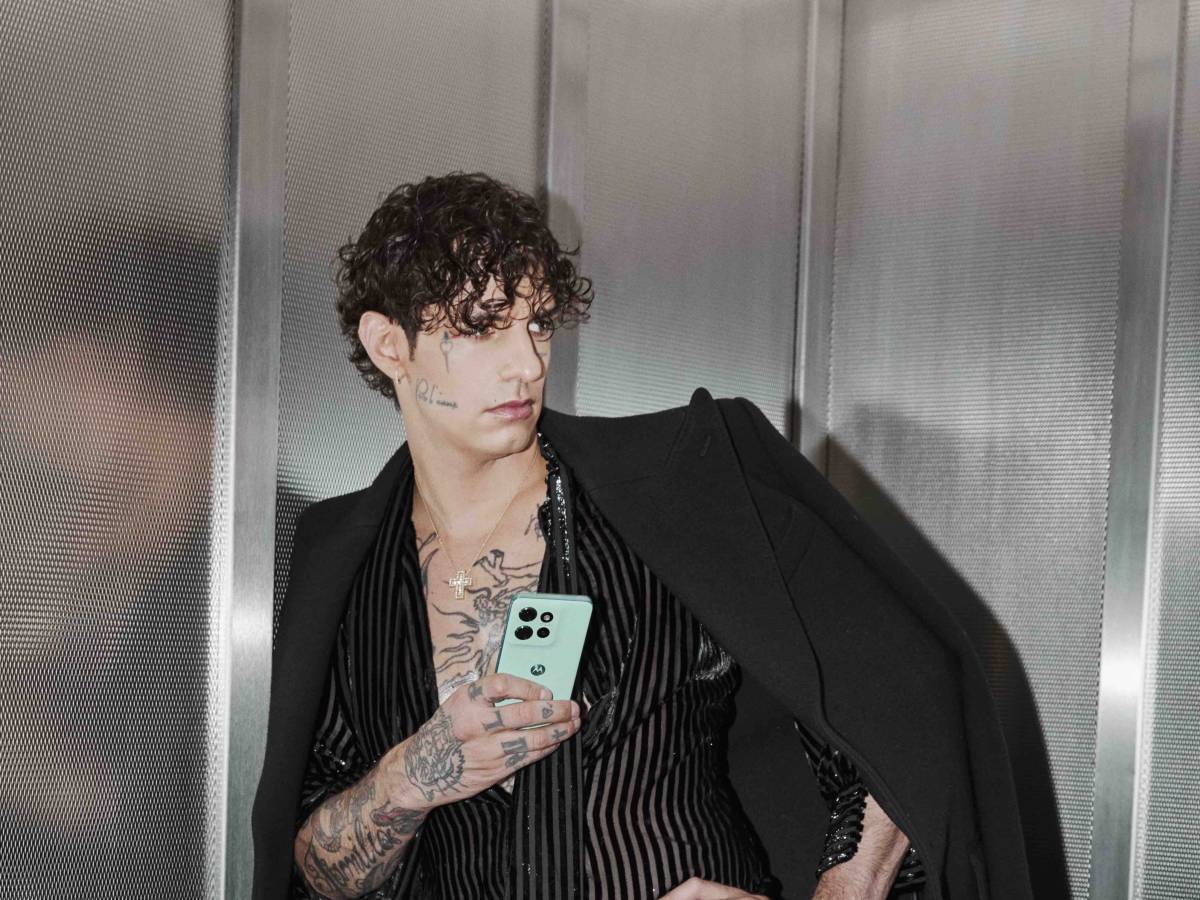 Motorola sceglie Achille Lauro: tra passioni, audacia e stile una partnership che segna una svolta