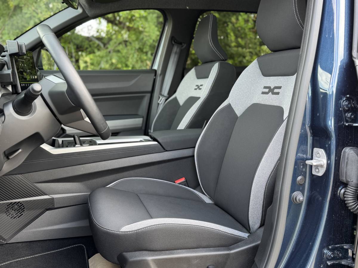 Dacia Bigster Hybrid: guarda la gallery del nuovo SUV ibrido full 16