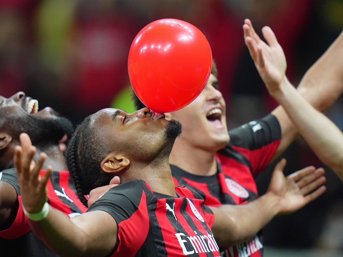 difesa rossonera via al casting inter nodo bastoni da Ilgiornale.it difesa rossonera via al casting inter nodo bastoni