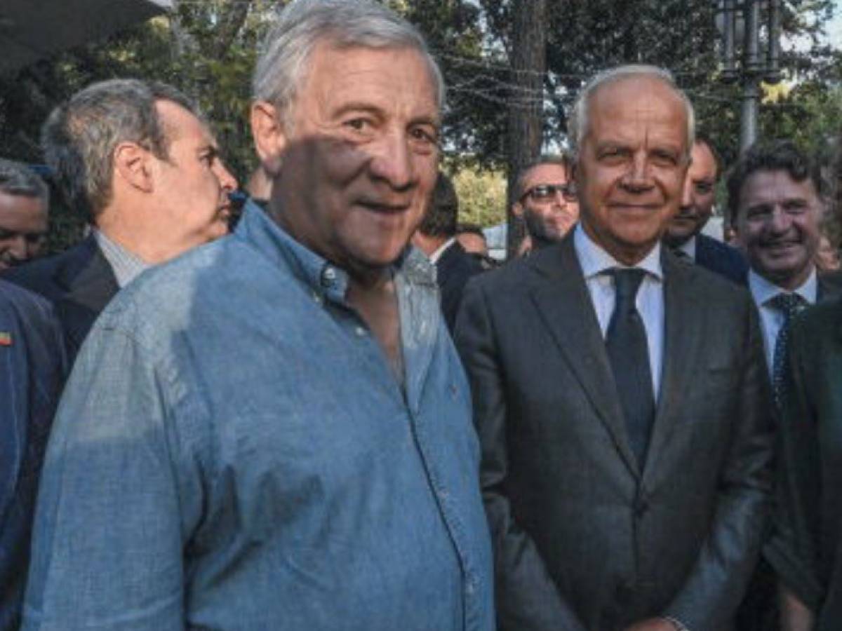 usano quella missione per aizzare le piazze la strategia di piantedosi