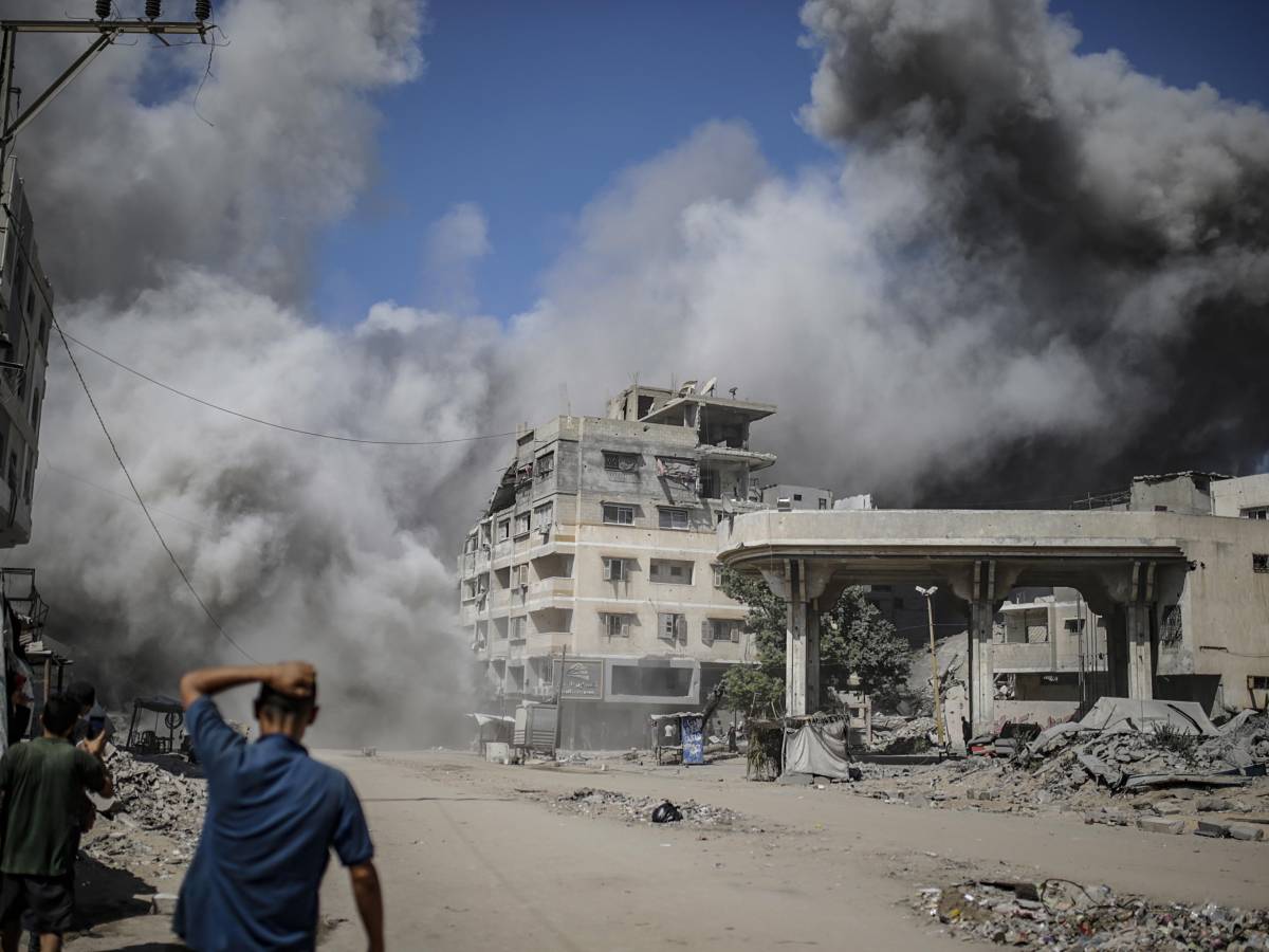 Gaza, Hamas prende tempo per studiare il piano di Trump