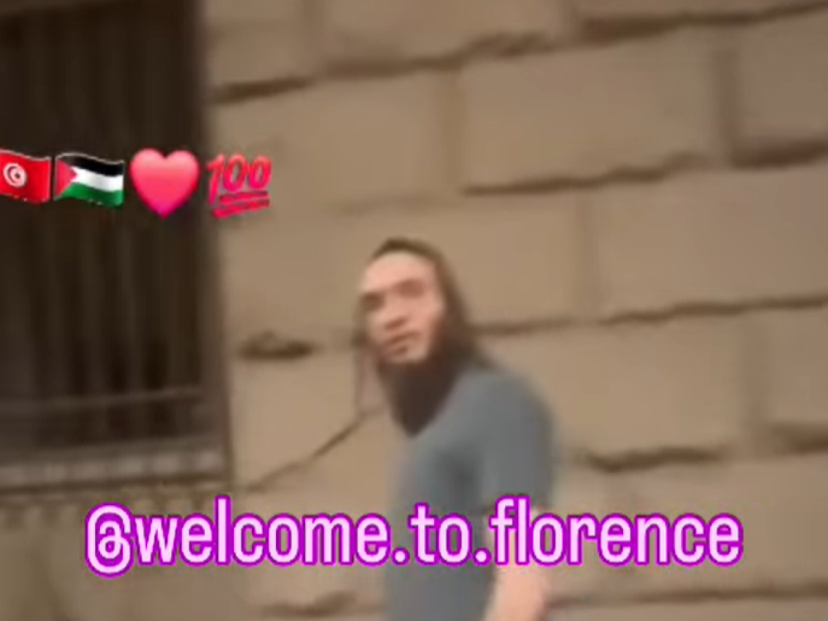 firenze turisti ebrei aggrediti in centro il video choc