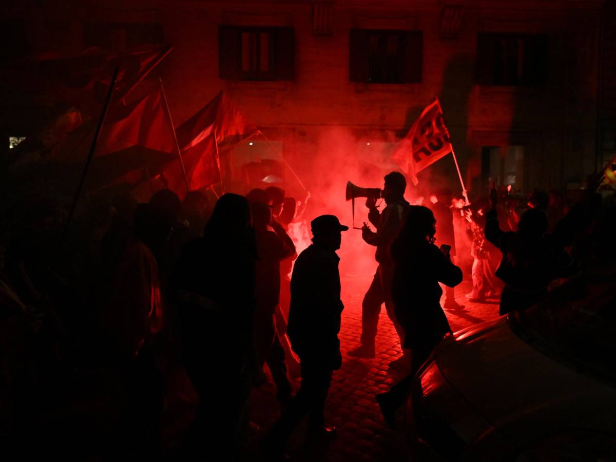 Avete rotto. Ora occupiamoci di cose serie