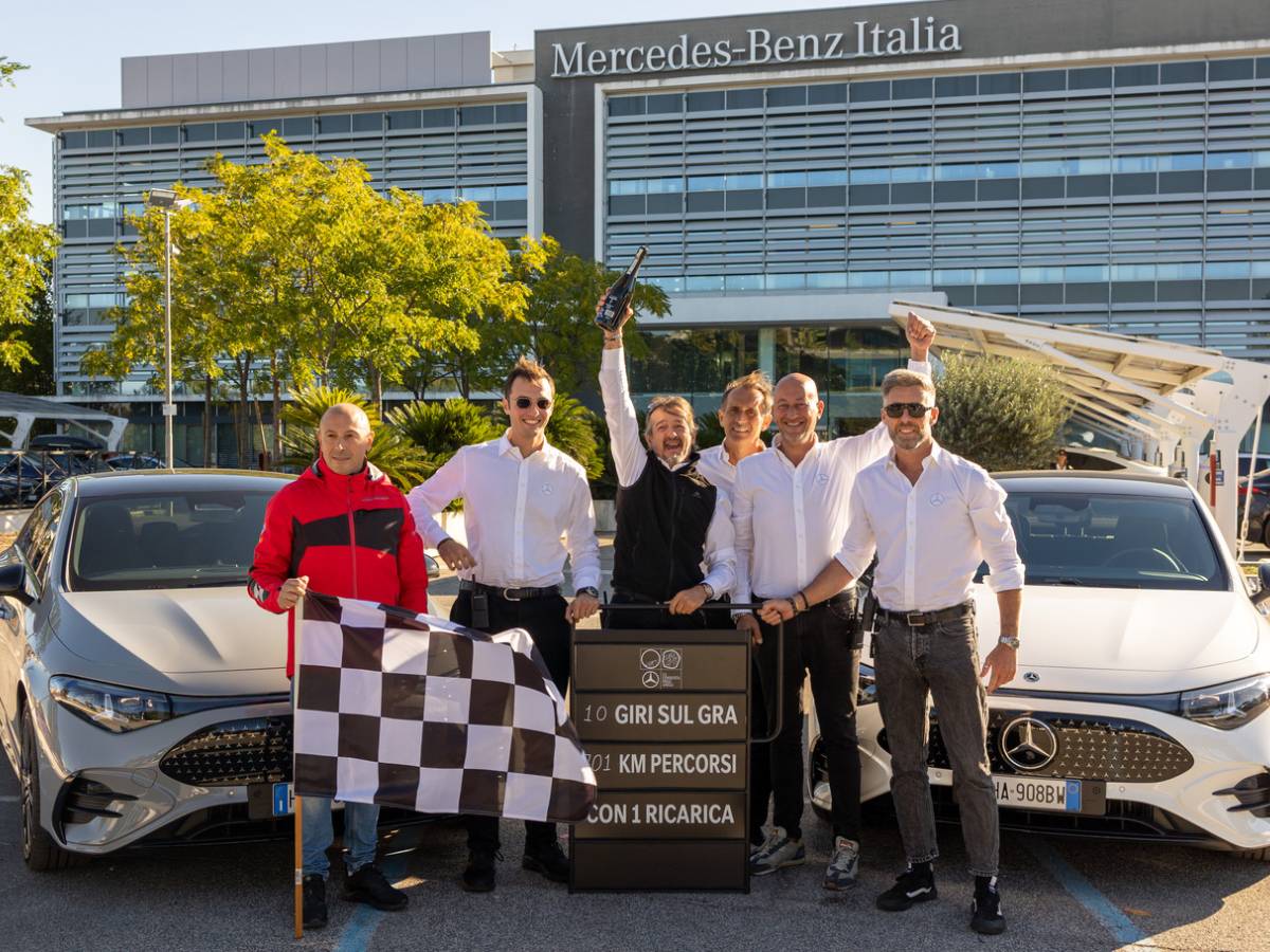 dalla puglia a roma le elettriche mercedes conquistano gli anelli