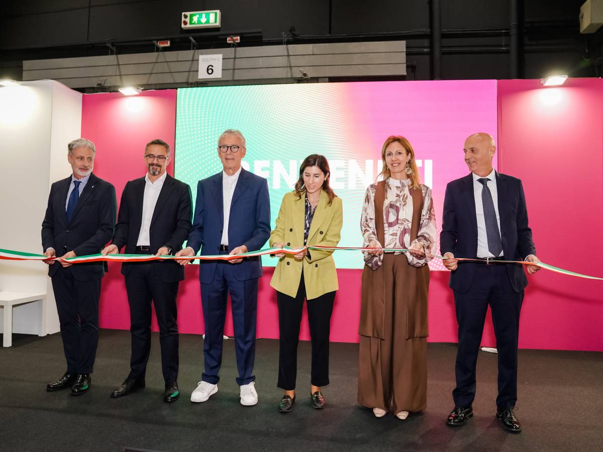 Salone Franchising Milano 2025-taglio del nastro