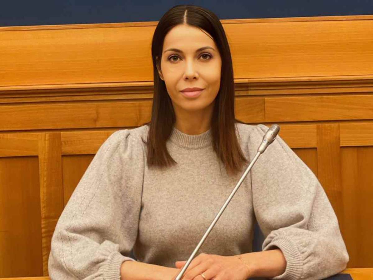 Patrizia Marrocco riceve il Premio De Sanctis per la Salute Sociale: una legge che difende la dignità degli “ex pazienti”