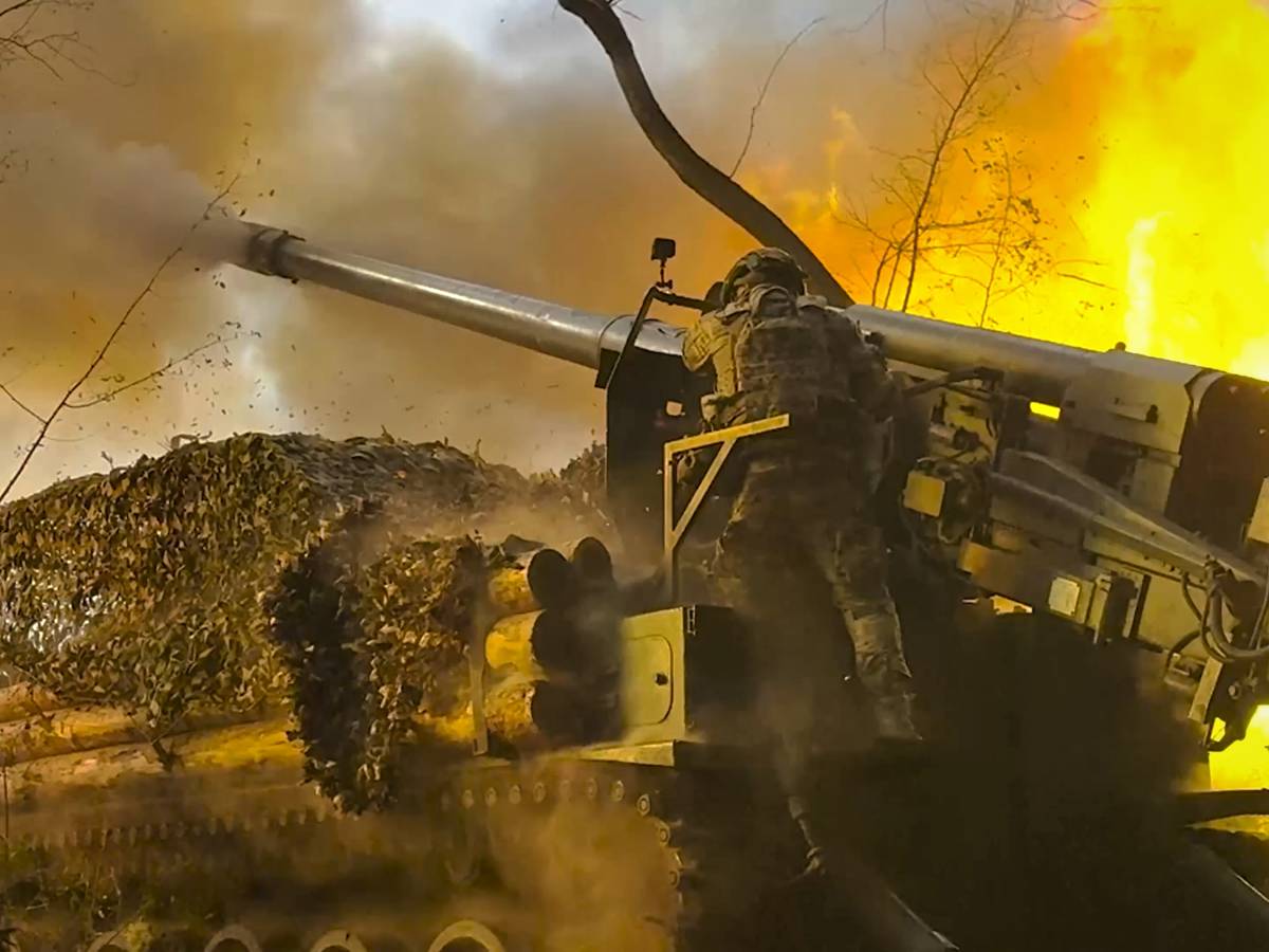 Offensiva russa a Zaporizhzhia: Mosca lancia droni e tank contro le difese ucraine Offensiva russa a Zaporizhzhia: Mosca lancia droni e tank contro le difese ucraine