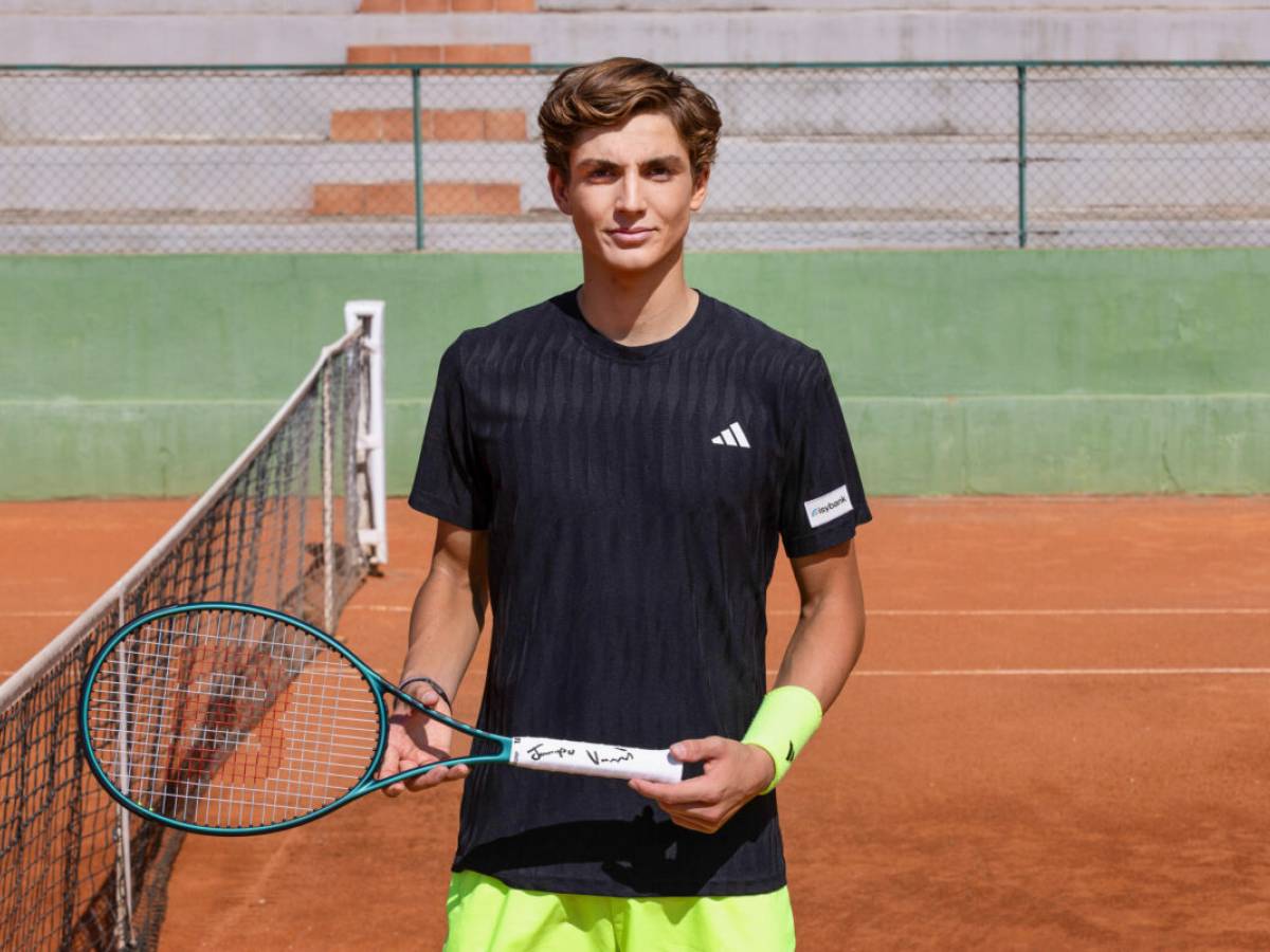 Intesa San Paolo, giovane tennista Jacopo Vasamì nuovo testimonial del gruppo