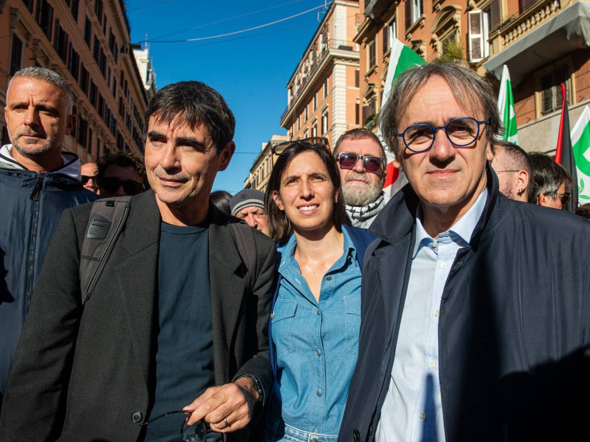 FdI stabile, vola FI: crolla il campo largo e Avs FdI stabile, vola FI: crolla il campo largo e Avs