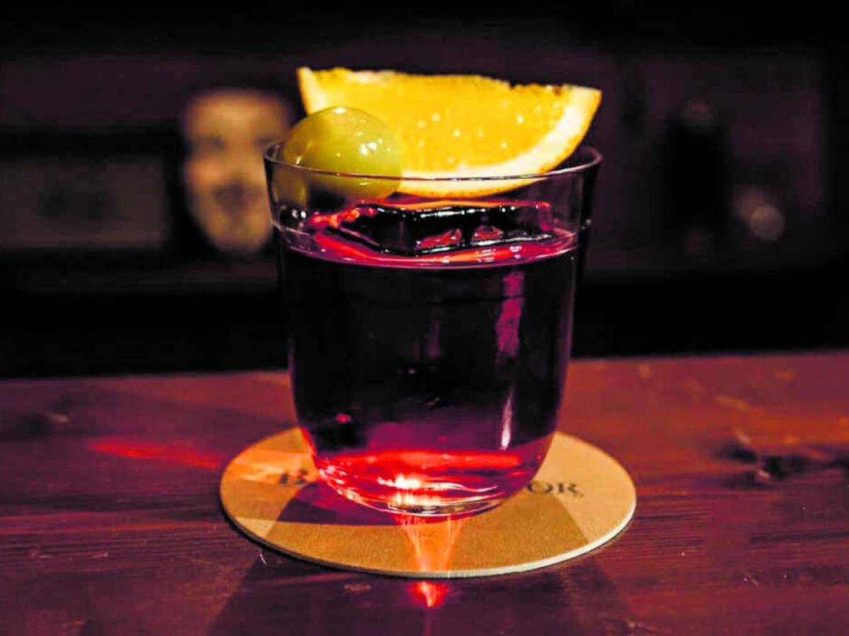 La magia di "Backdoor 43", il bar più piccolo del mondo