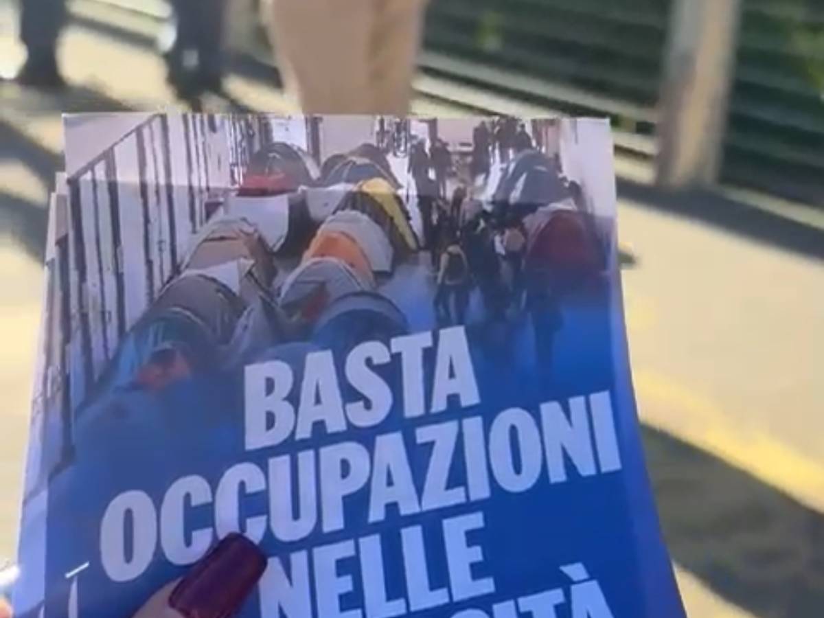 fuori da questa citt224 l assalto dei collettivi rossi ai giovani della lega