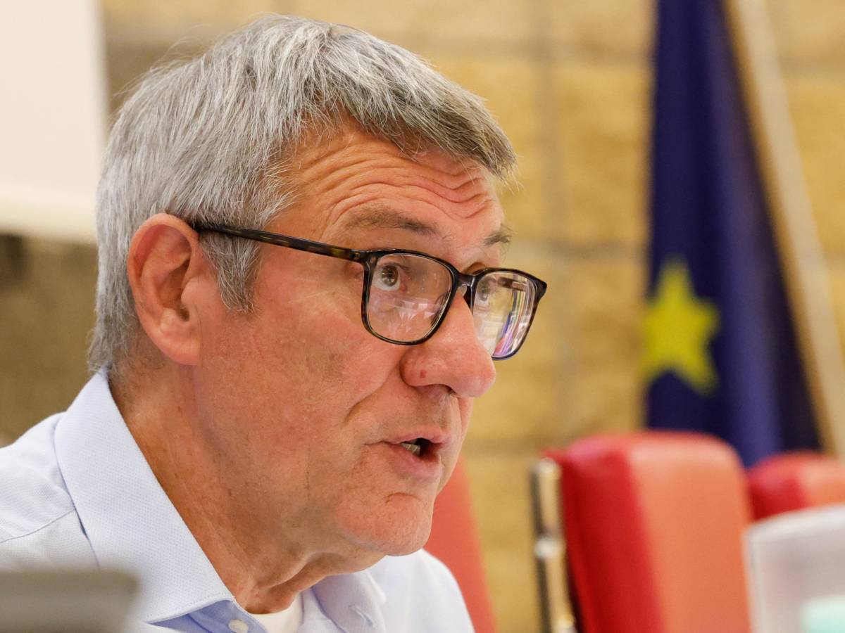 il centrodestra batte landini due a zero anche in calabria non c 232 l effetto piazza